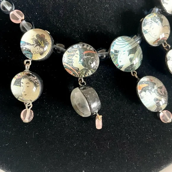 Geisha art bubble necklace - Picture 4 of 6